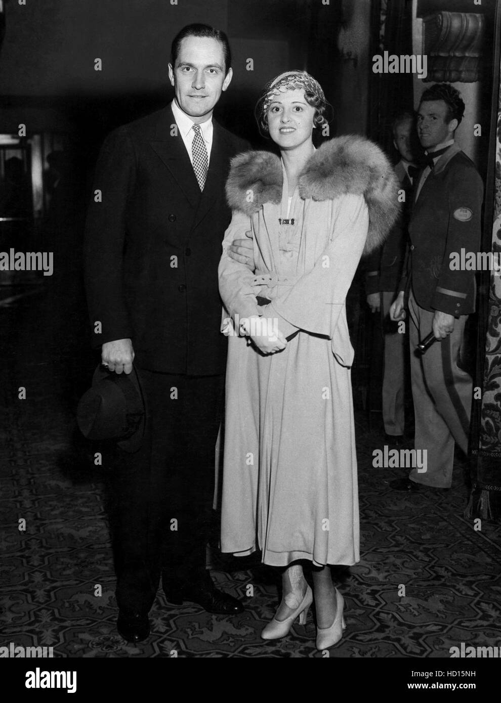 FREDRIC MARCH and wife FLORENCE ELDRIDGE at a Hollywood premiere, 2/33 Stock Photo
