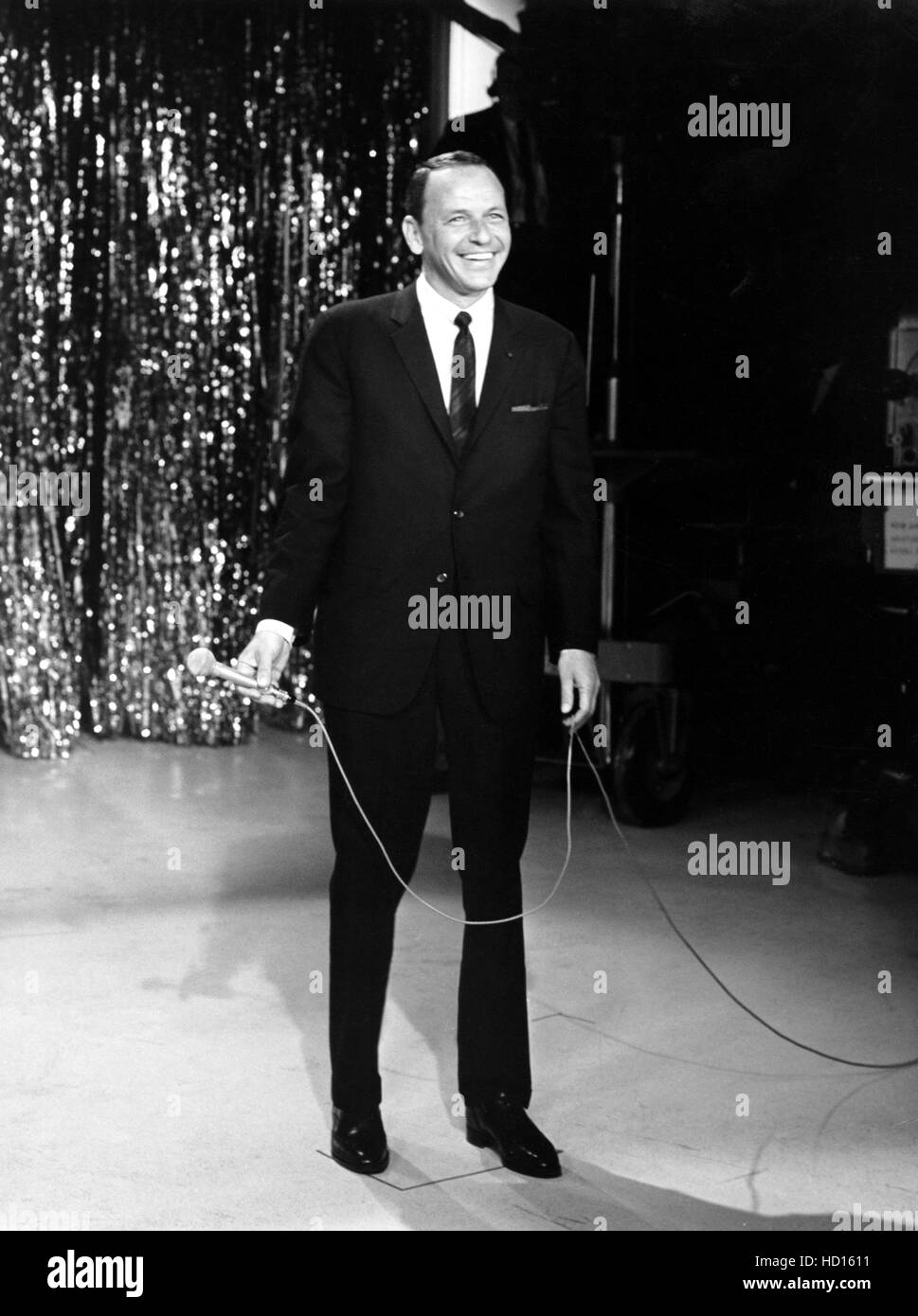 Frank Sinatra on the Tonight Show, 1962 Stock Photo - Alamy