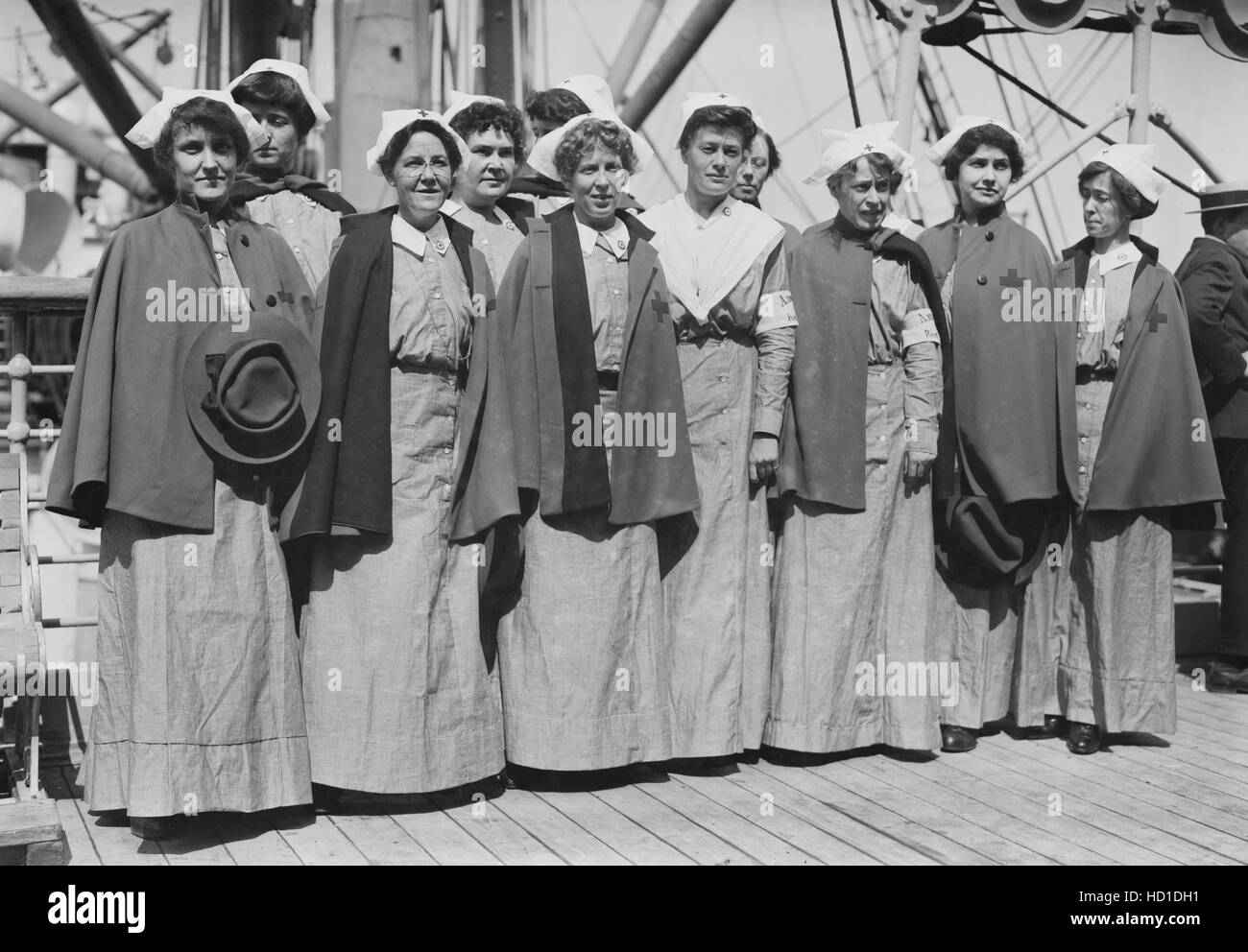 Group of Nurses aboard the SS Red Cross bound for Europe at start of World War I, New York City, New York, USA, Bain News Service, September 1914 Stock Photo
