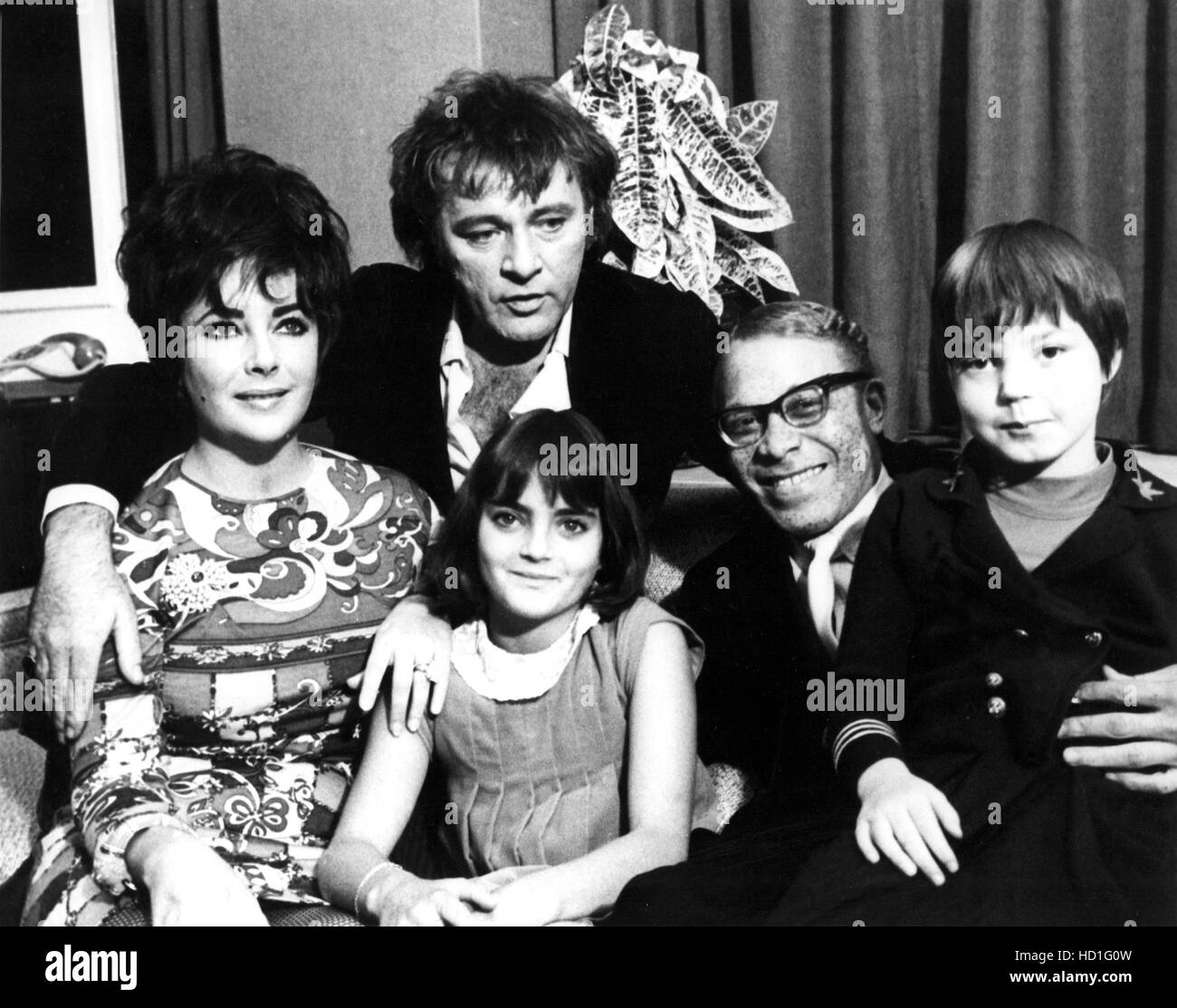 Elizabeth Taylor (wearing Pucci), Richard Burton, daughter Liza Todd
