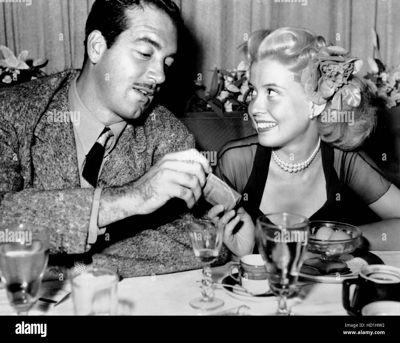 John Payne, Gloria DeHaven, at Ciro's, about a month before their ...