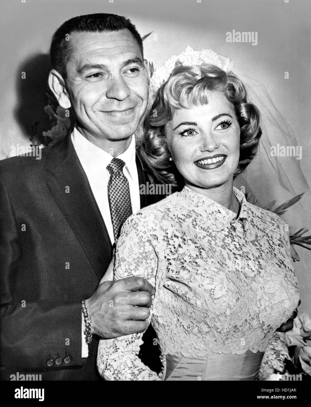 From left: Newlyweds Jack Webb with third wife, Jackie Loughery, ca. 1958 Stock Photo - Alamy