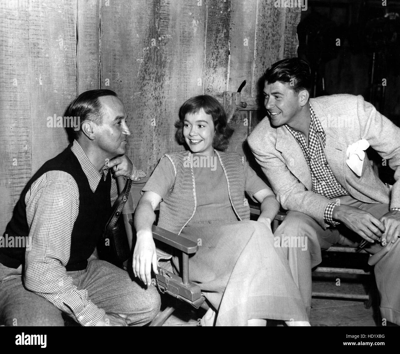 Director Ray Enright, Jane Wyman, ronald Reagan on the Warner Brothers ...