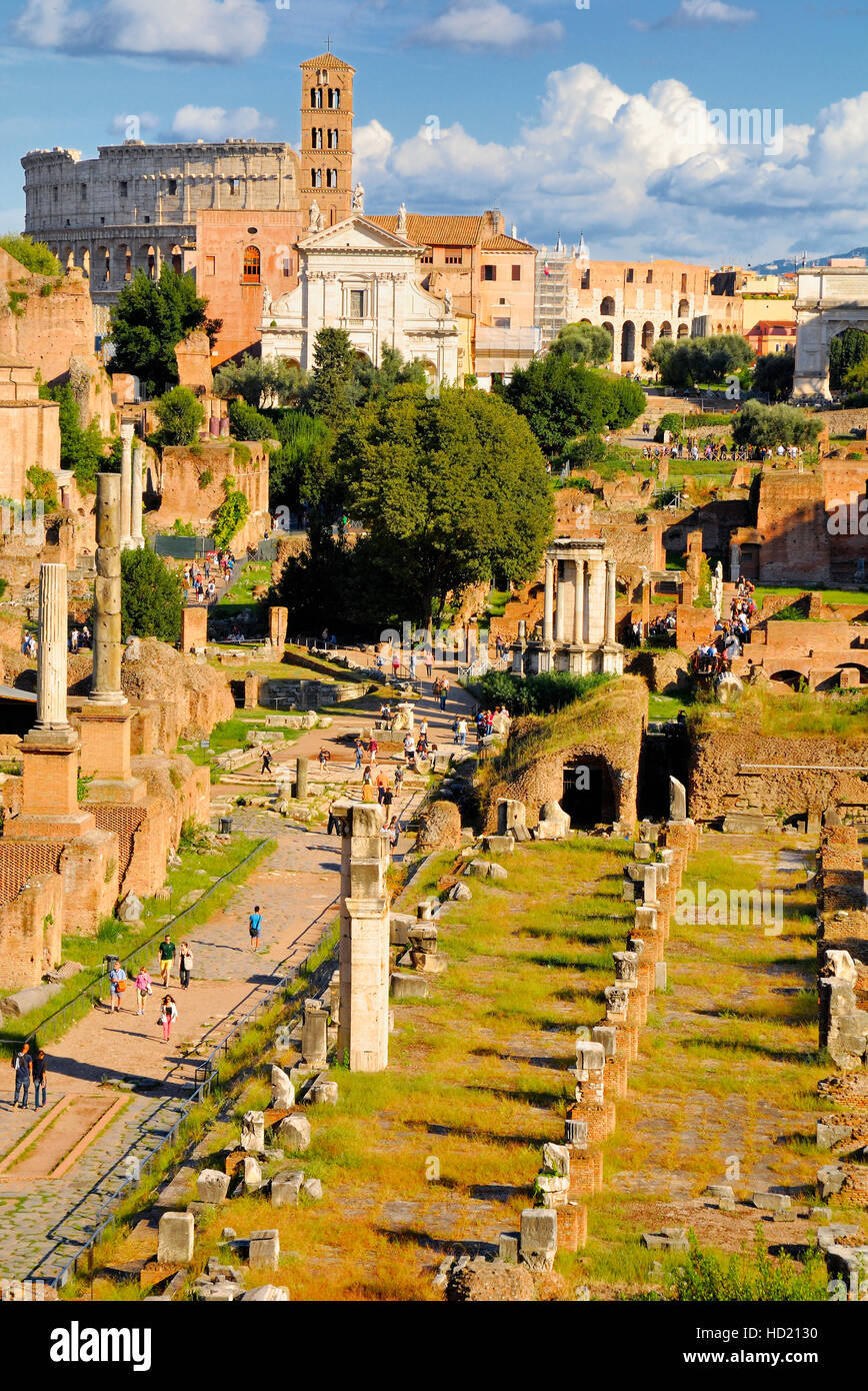 Overview historic center rome hi-res stock photography and images - Alamy