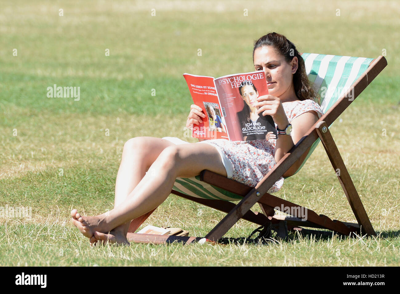 As The August Bank Holiday Approaches Sun Bathers In Green Park