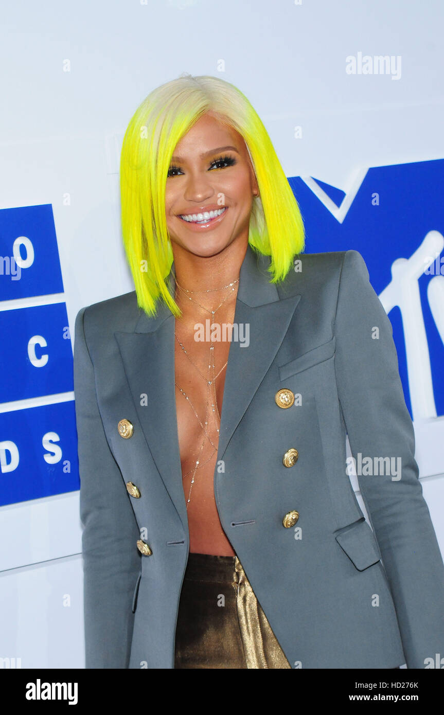 Handjob cumshot movies thumbs