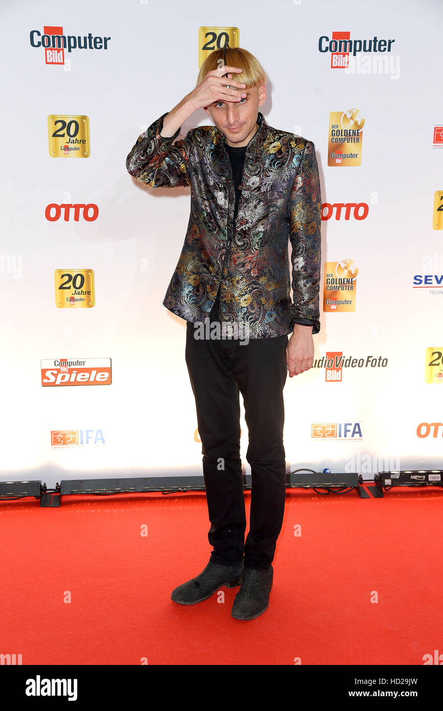 Neil Harbisson Stock Photos Neil Harbisson Stock Images Alamy