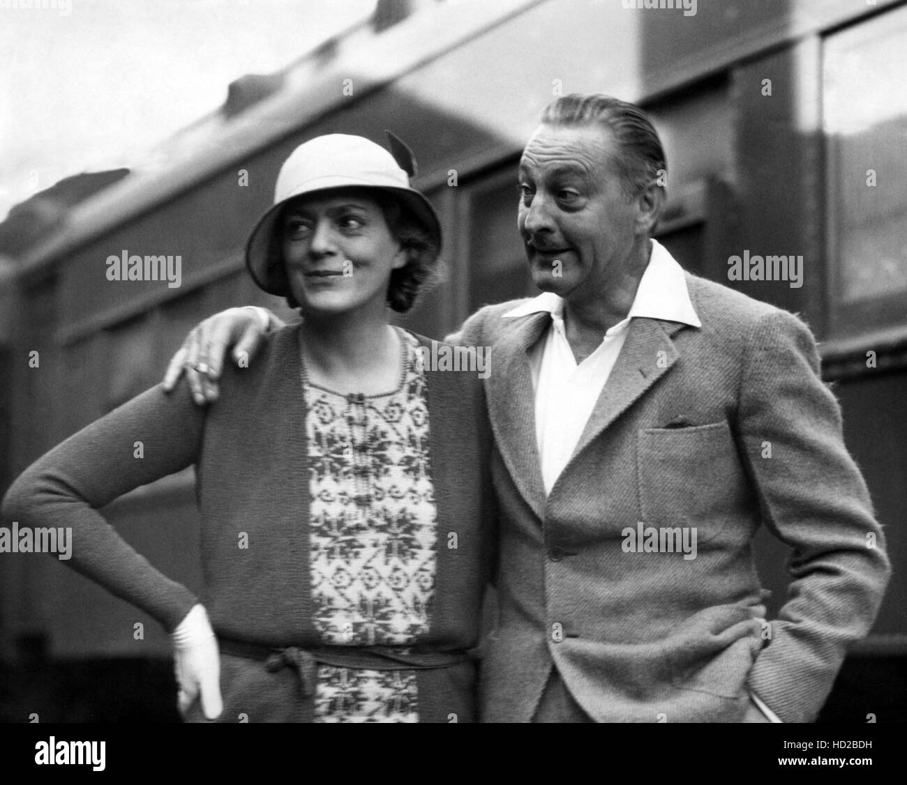Ethel Barrymore is welcomed to Los Angeles by her brother John