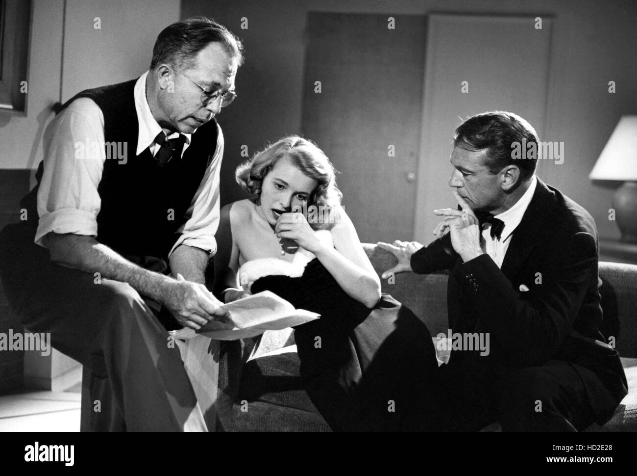THE FOUNTAINHEAD, Director King Vidor with Patricia Neal, Gary Cooper ...