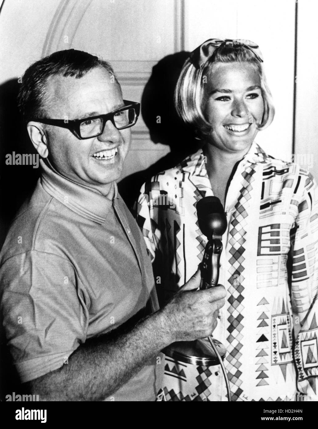 Mickey Rooney, with fifth wife, Barbara Thomason (aka Carolyn Mitchell), 1964 Stock Photo