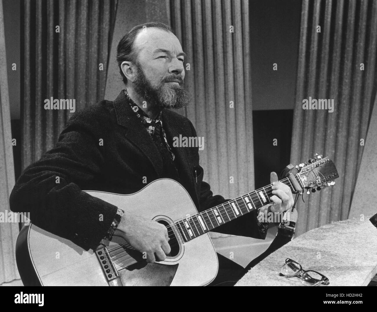 Pete Seeger, ca. 1960s Stock Photo - Alamy