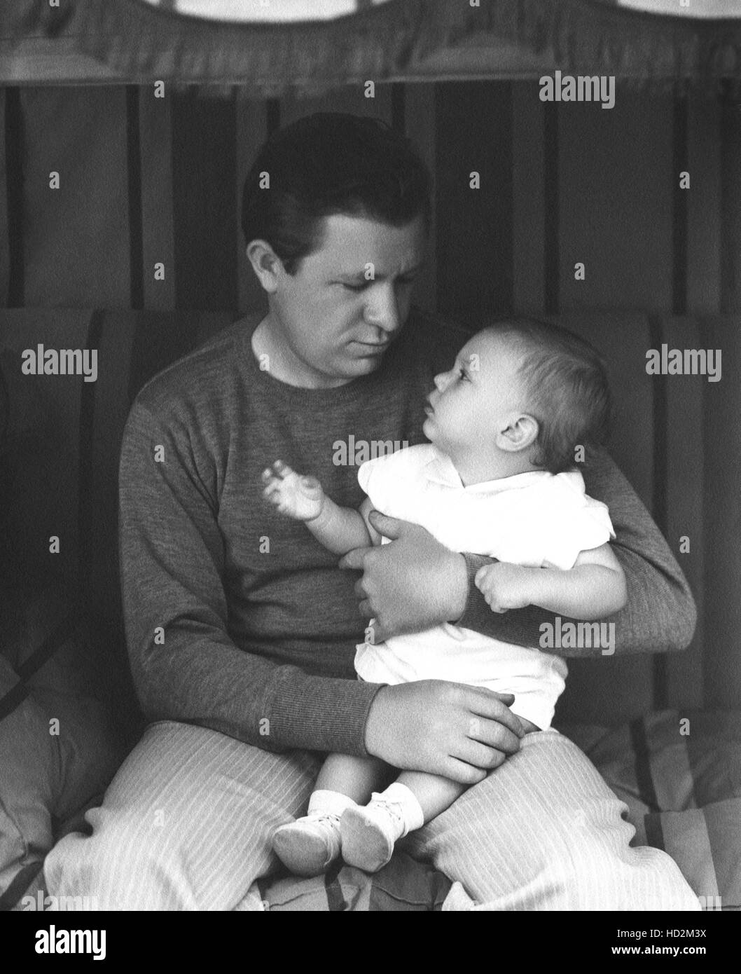 Stuart Erwin, with his son, Stuart, Jr., 1933 Stock Photo Alamy