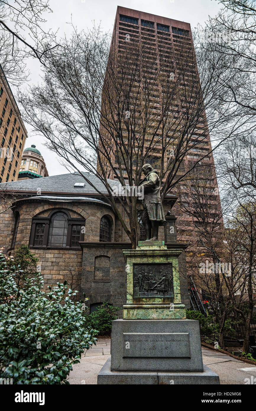 Benjamin Franklin Statue at Old Town Hall in downtown Boston