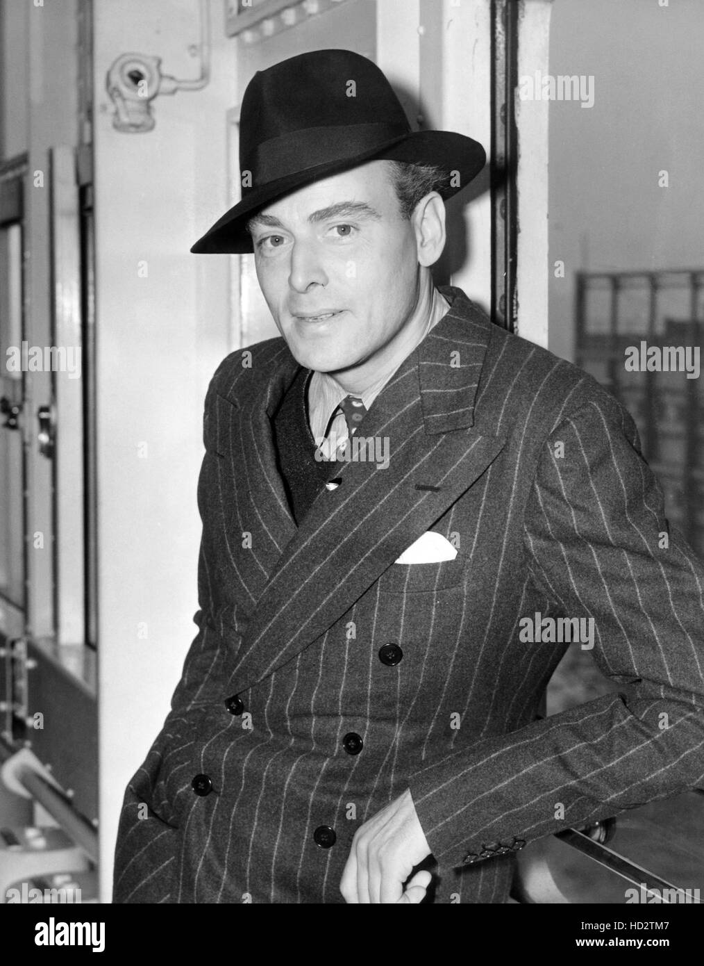 Nils Asther arriving in New York after vacation, 1939 Stock Photo - Alamy