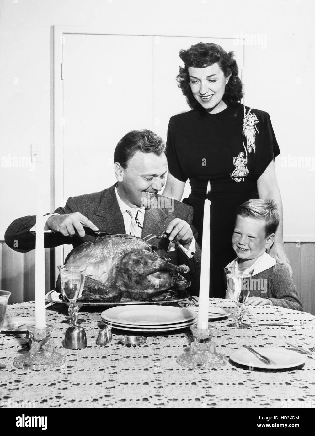 Metropolitan Opera mezzo-soprano Rise Stevens, right, and her husband,  actor Walter Surovy, with their son, future actor Stock Photo - Alamy