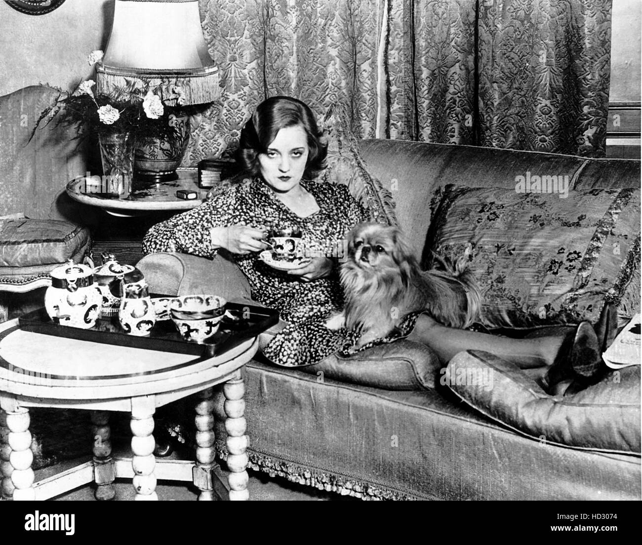 Tallulah Bankhead, at home in London, 1931 Stock Photo Alamy