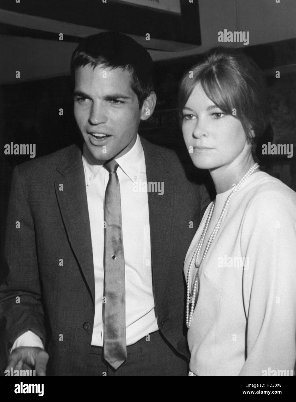 Tony Bill, left, and his wife, Toni Gray, ca. 1963 Stock Photo - Alamy