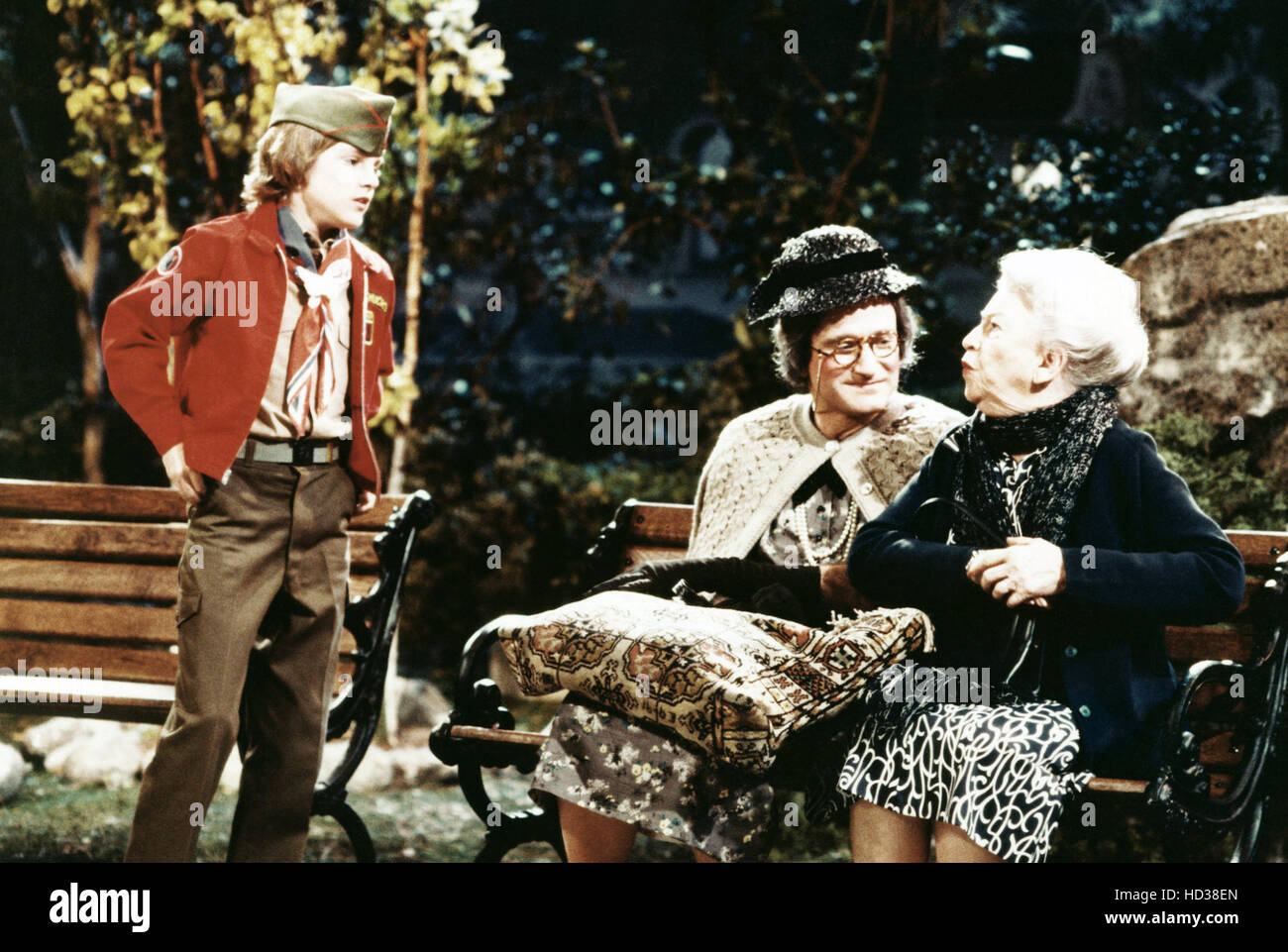 MORK AND MINDY, (from left): Scott Marshall, Robin Williams, Elizabeth ...