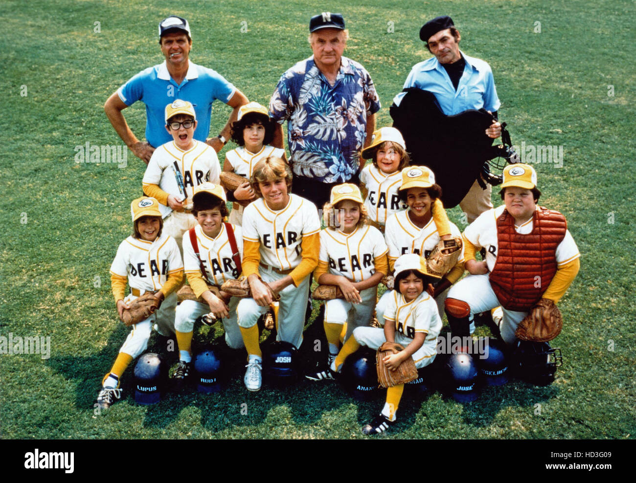 THE BAD NEWS BEARS, (back row, from left): Jack Warden, William Lazarus ...