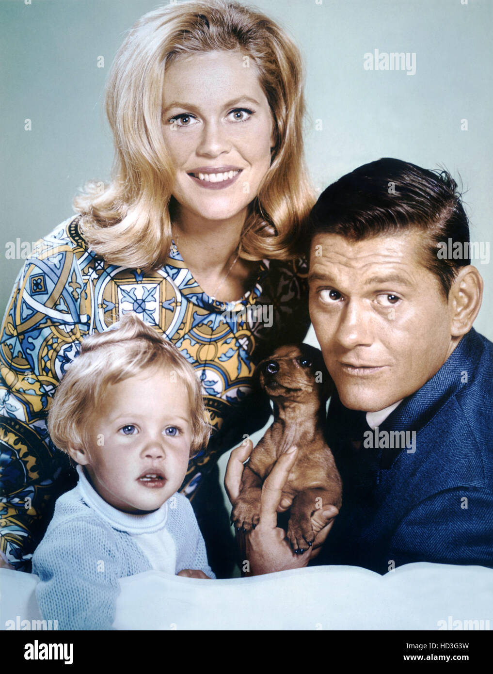 BEWITCHED clockwise From Top Elizabeth Montgomery Dick York Erin 