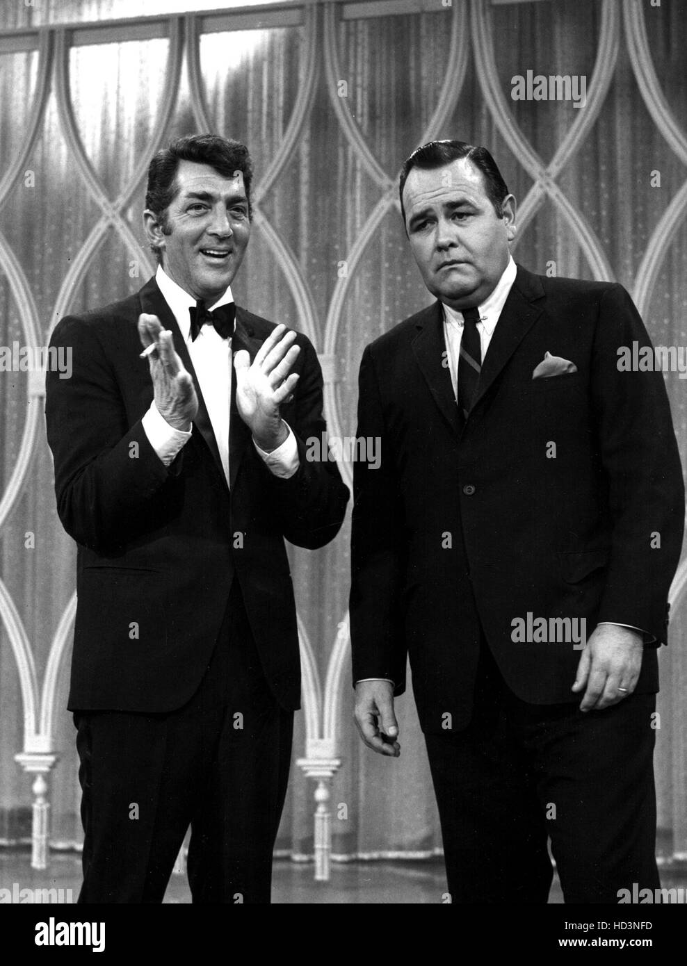 DEAN MARTIN SHOW, Dean Martin, Jonathan Winters, 19651974, 1966
