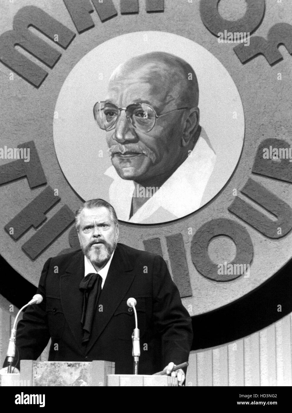 DEAN MARTIN CELEBRITY ROAST FOR REDD FOXX, Orson Welles, 10/22/76 Stock