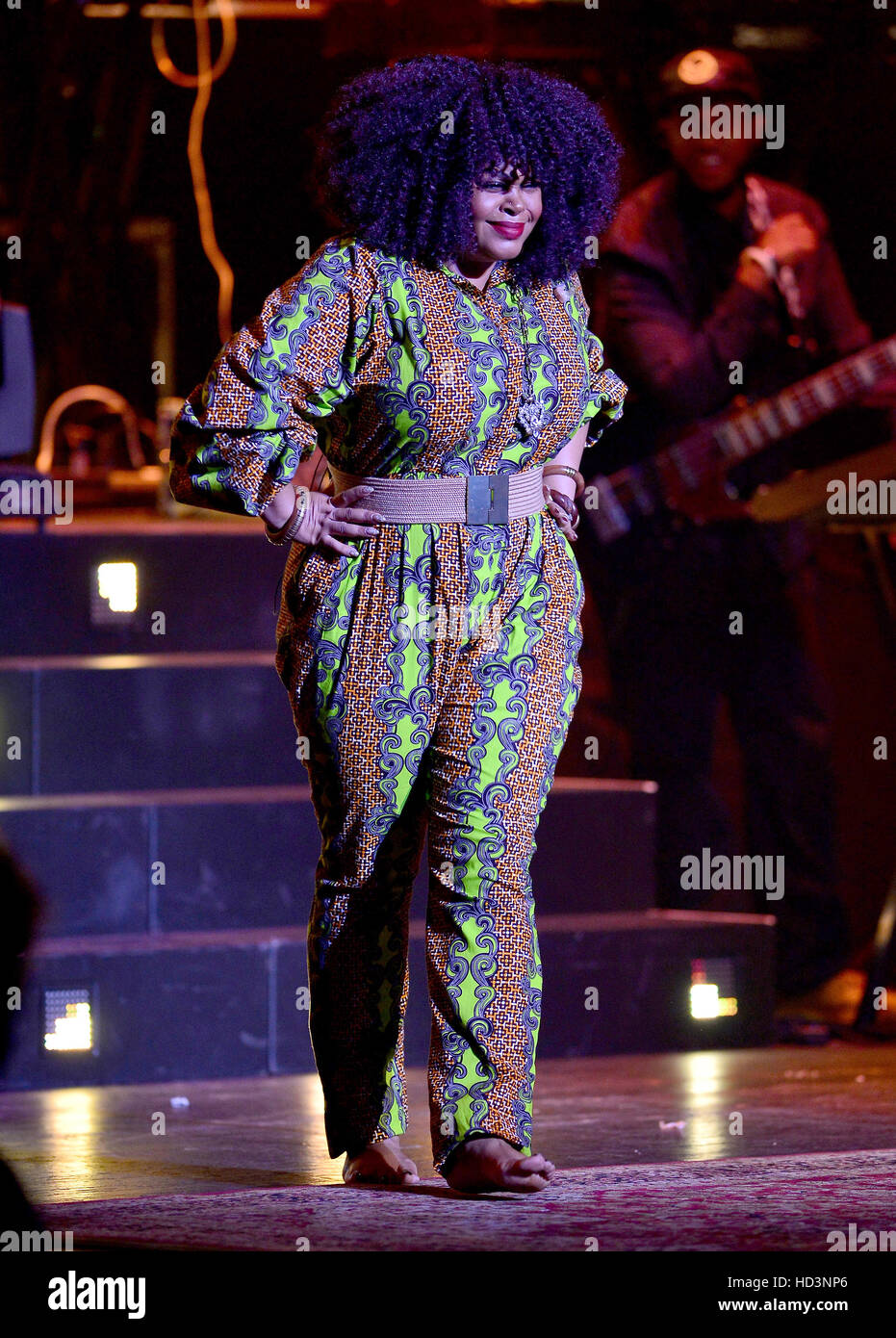 jill-scott-performs-live-in-concert-at-fillmore-miami-beach-featuring