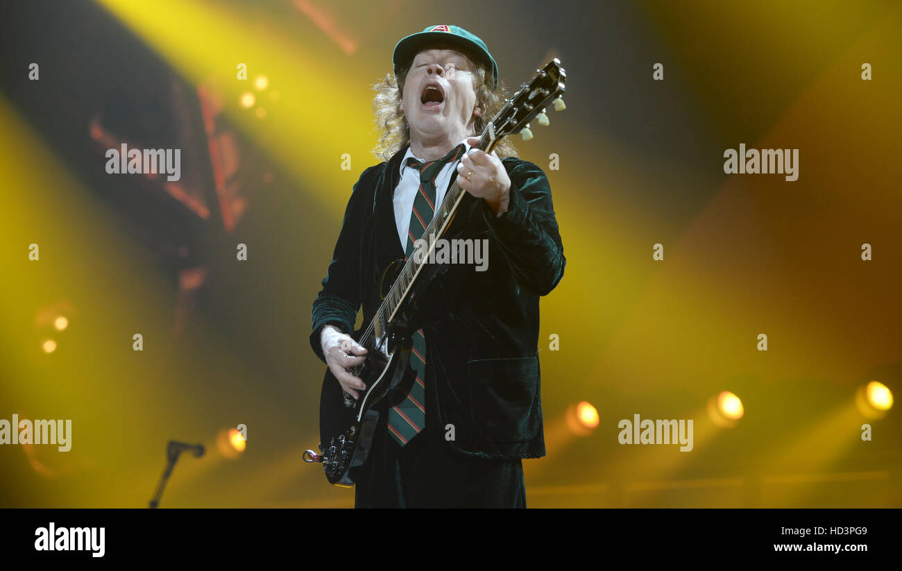 AC/DC perform live in concert  Featuring: Angus Young Where: Sunrise, Florida, United States When: 31 Aug 2016 Stock Photo