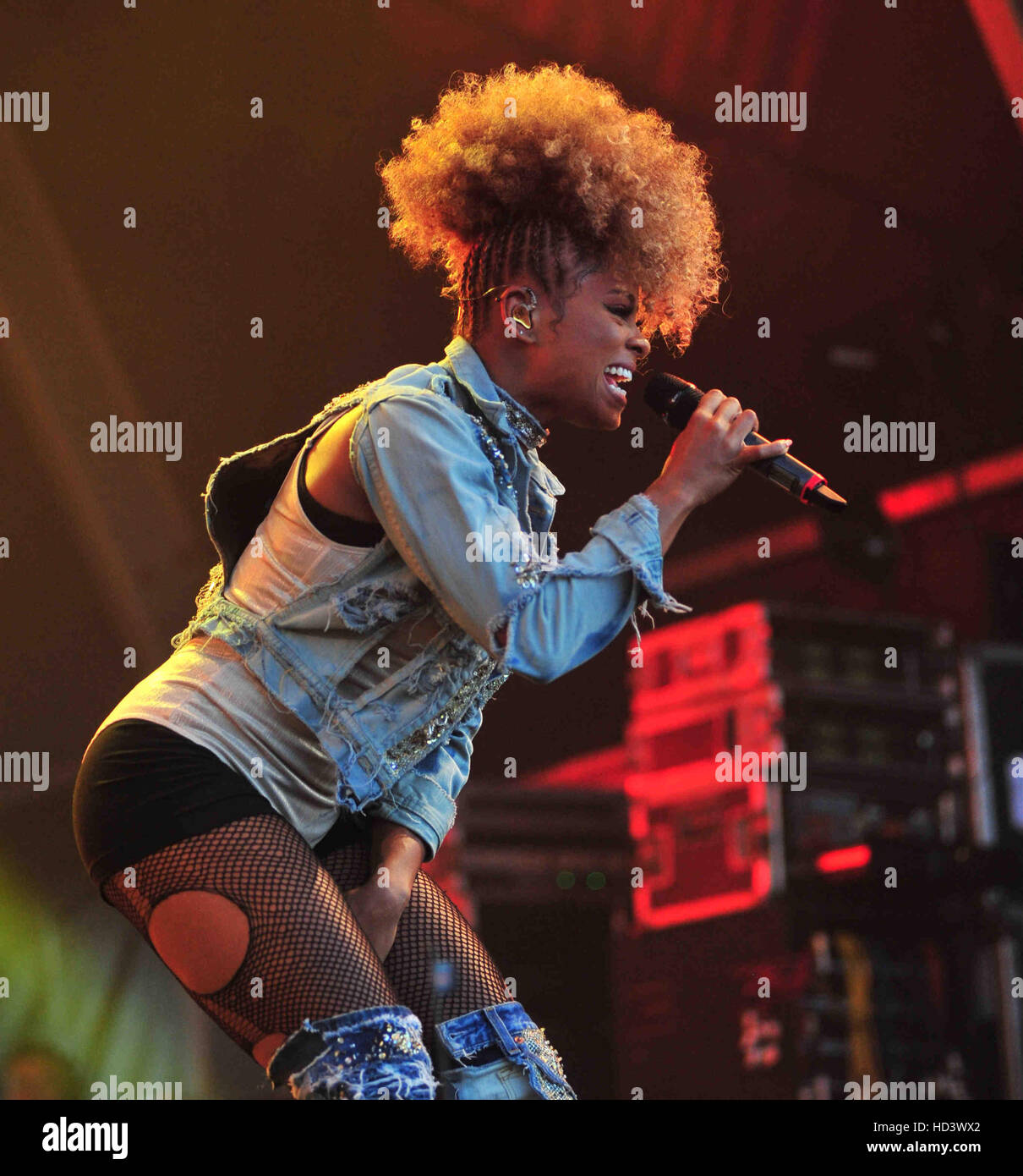Paparazzi Fleur East nude photos 2019 Paparazzi Fleur East nude photos 2019