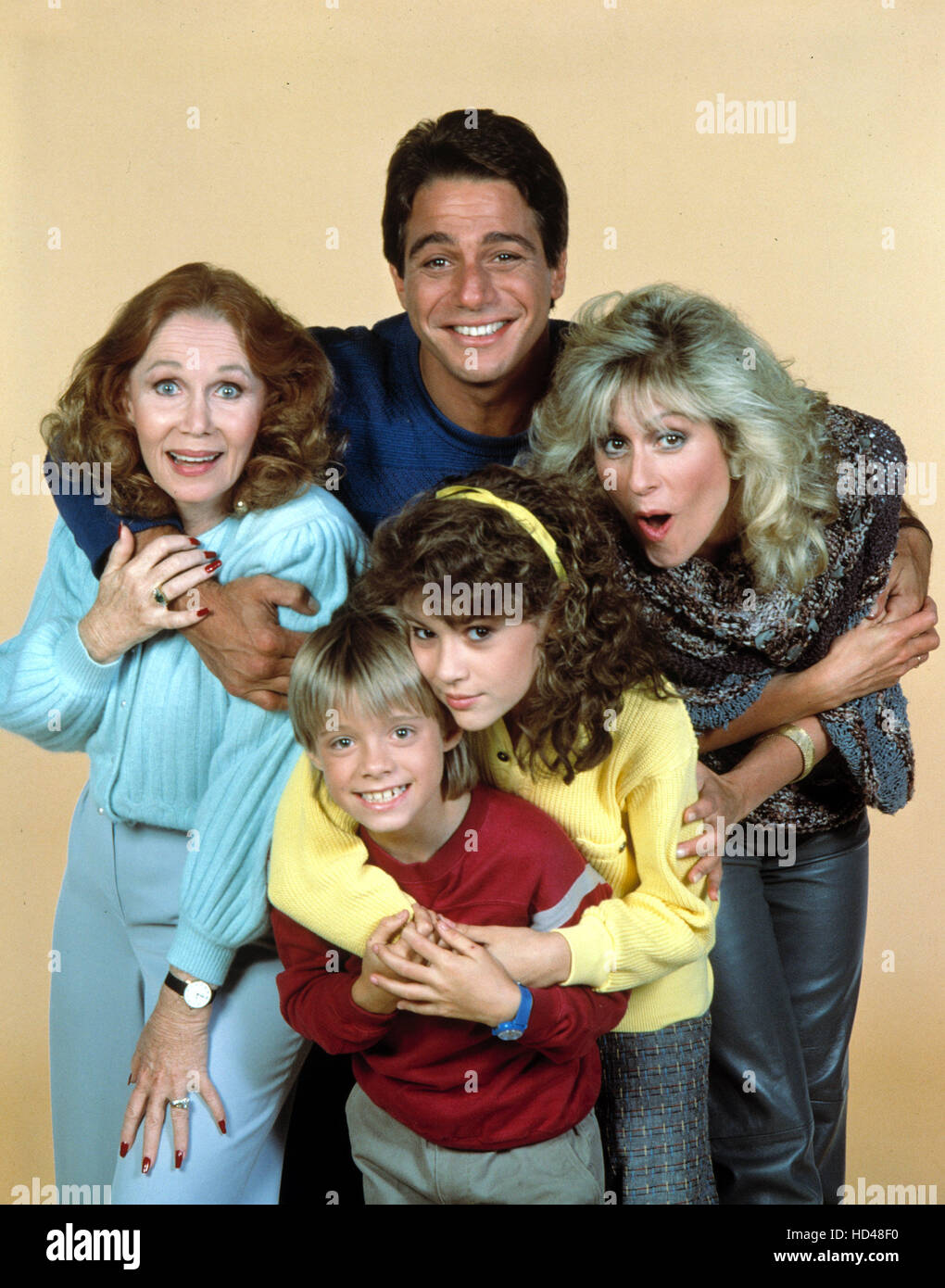 WHO'S THE BOSS?, (clockwise) Katherine Helmond, Tony Danza, Judith Light,