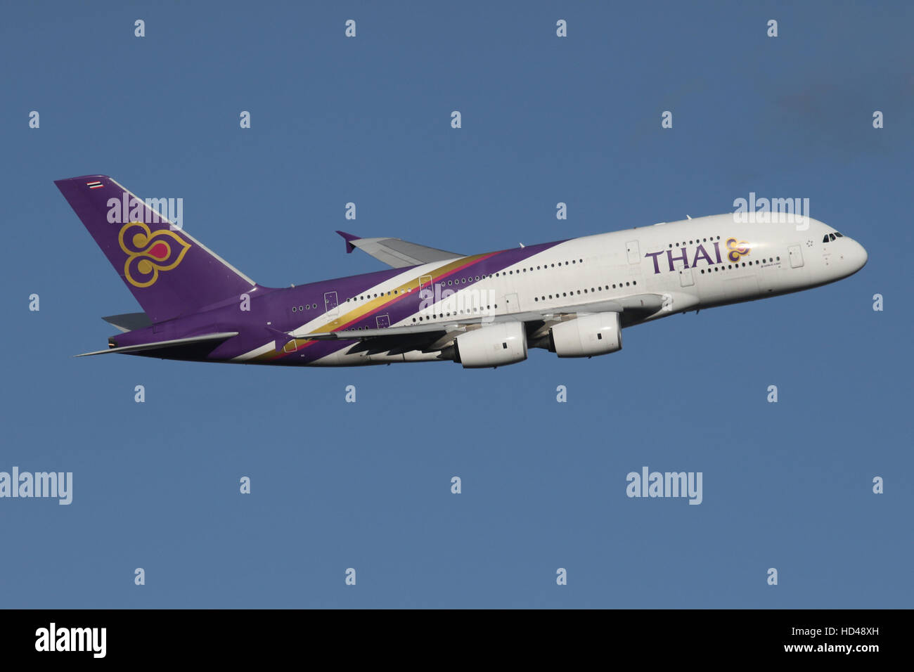 Thai Airways Airbus A380 Aircraft Hi Res Stock Photography And Images