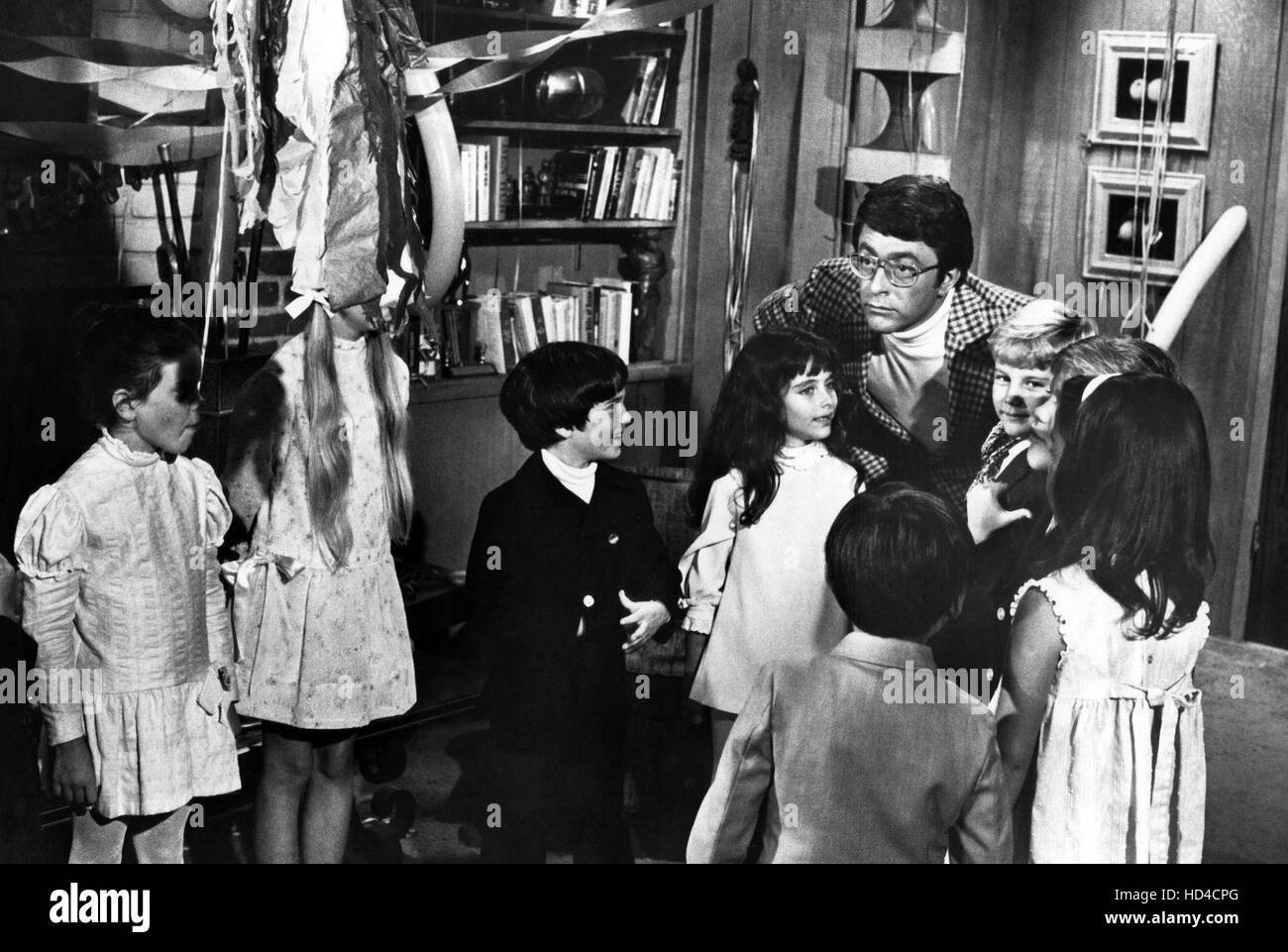 THE COURTSHIP OF EDDIE'S FATHER, Brandon Cruz, Lori Spector, Bill Bixby