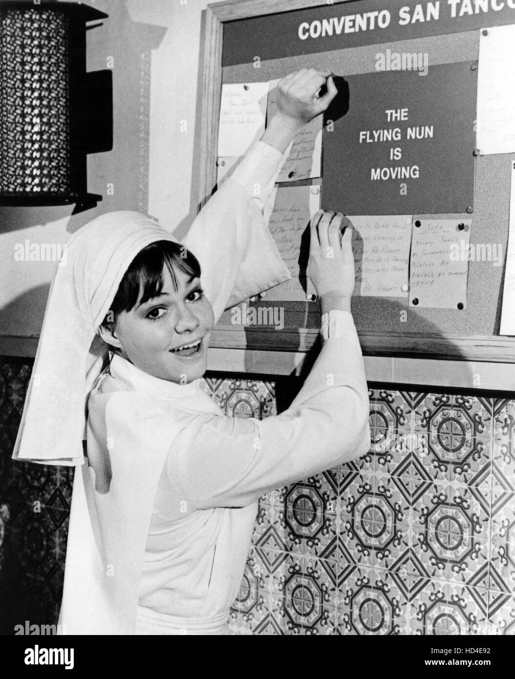 THE FLYING NUN, Sally Field in promotional shot, 196770 Stock Photo