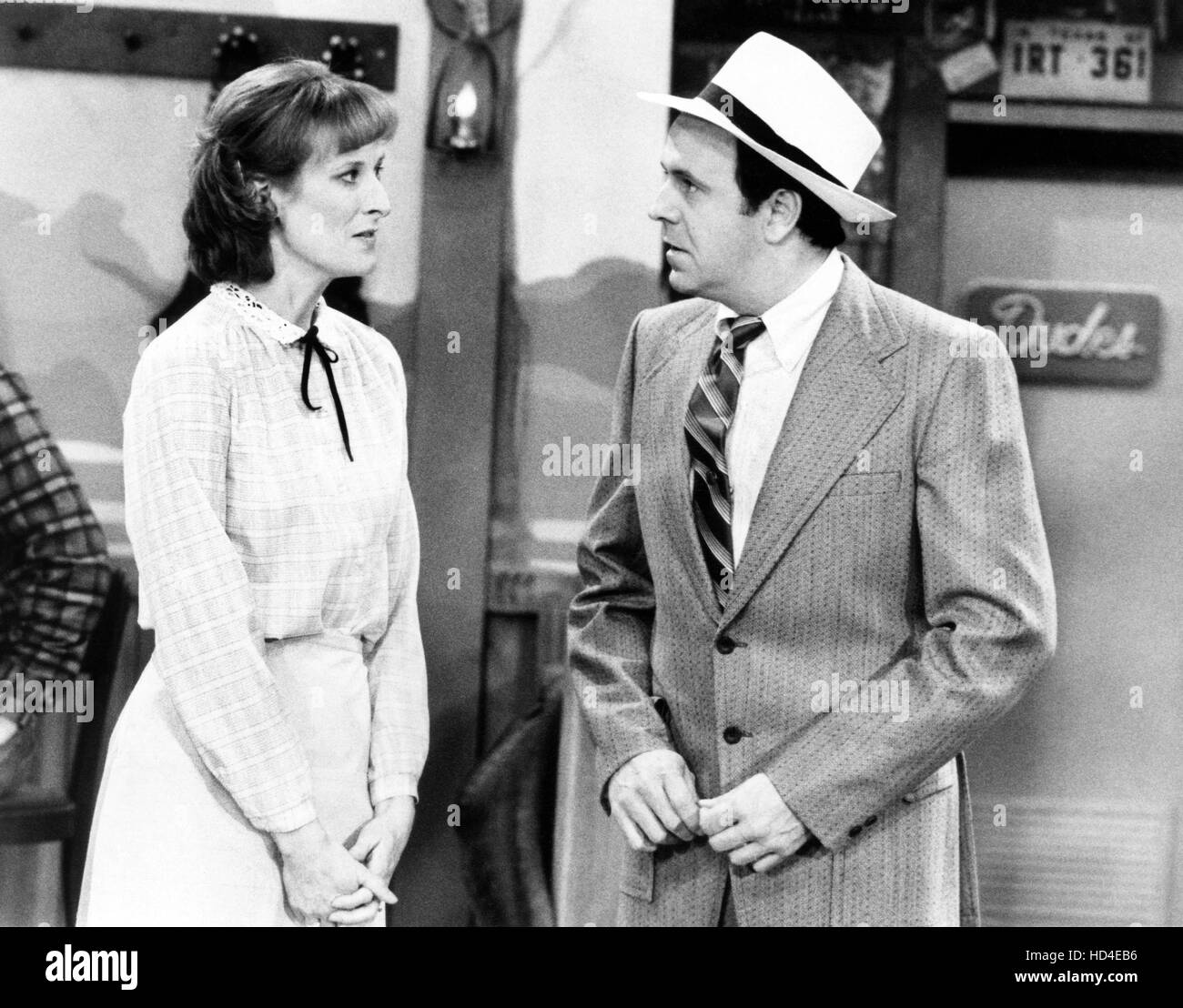 FLO, (from left): Lucy Lee Flippin, Terry Willis, (Season 1), 1980-81. ©  CBS / Courtesy: Everett Collection Stock Photo - Alamy
