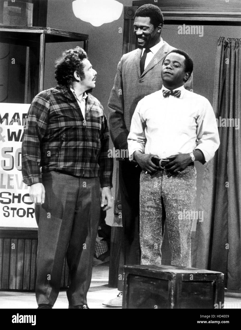 THE FLIP WILSON SHOW, from left Jerry Stiller, Bill Russell, Flip