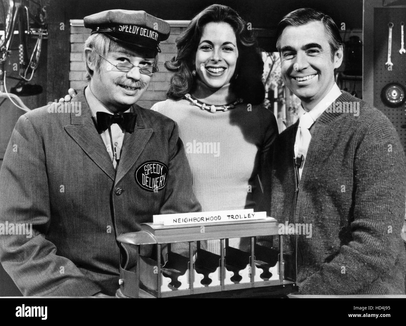 MR. ROGERS' NEIGHBORHOOD, David Newell, Betty Aberlin, Fred Rogers