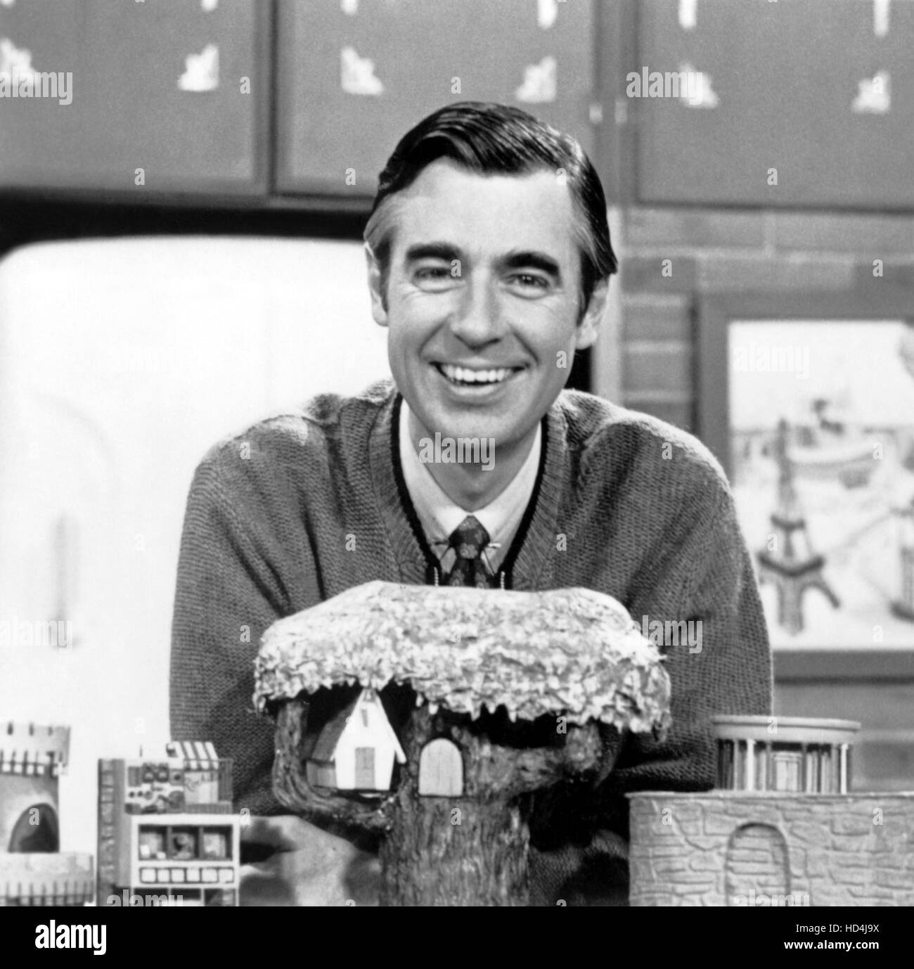 MR. ROGERS' NEIGHBORHOOD, (aka MISTEROGERS' NEIGHBORHOOD), Fred Rogers