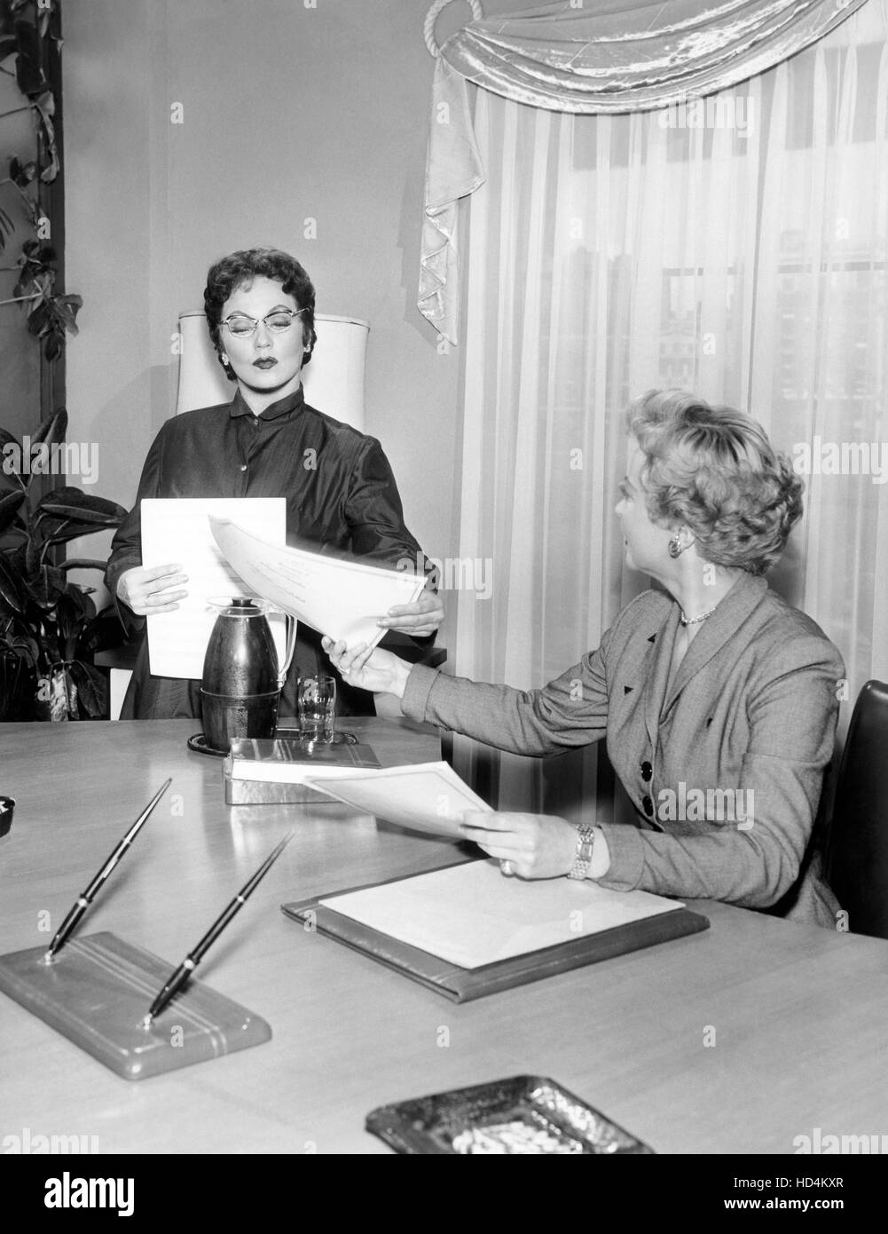 THE ANN SOTHERN SHOW, from left Ann Sothern, Ann Tyrrell, 19581961