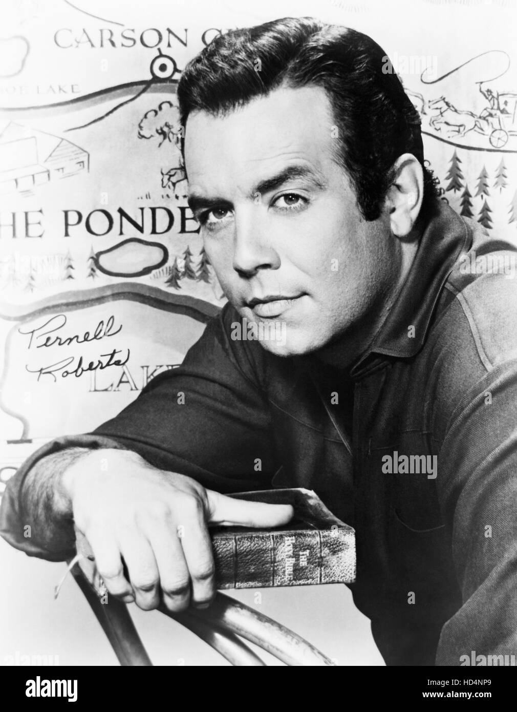 BONANZA, Pernell Roberts, 19591973 Stock Photo Alamy