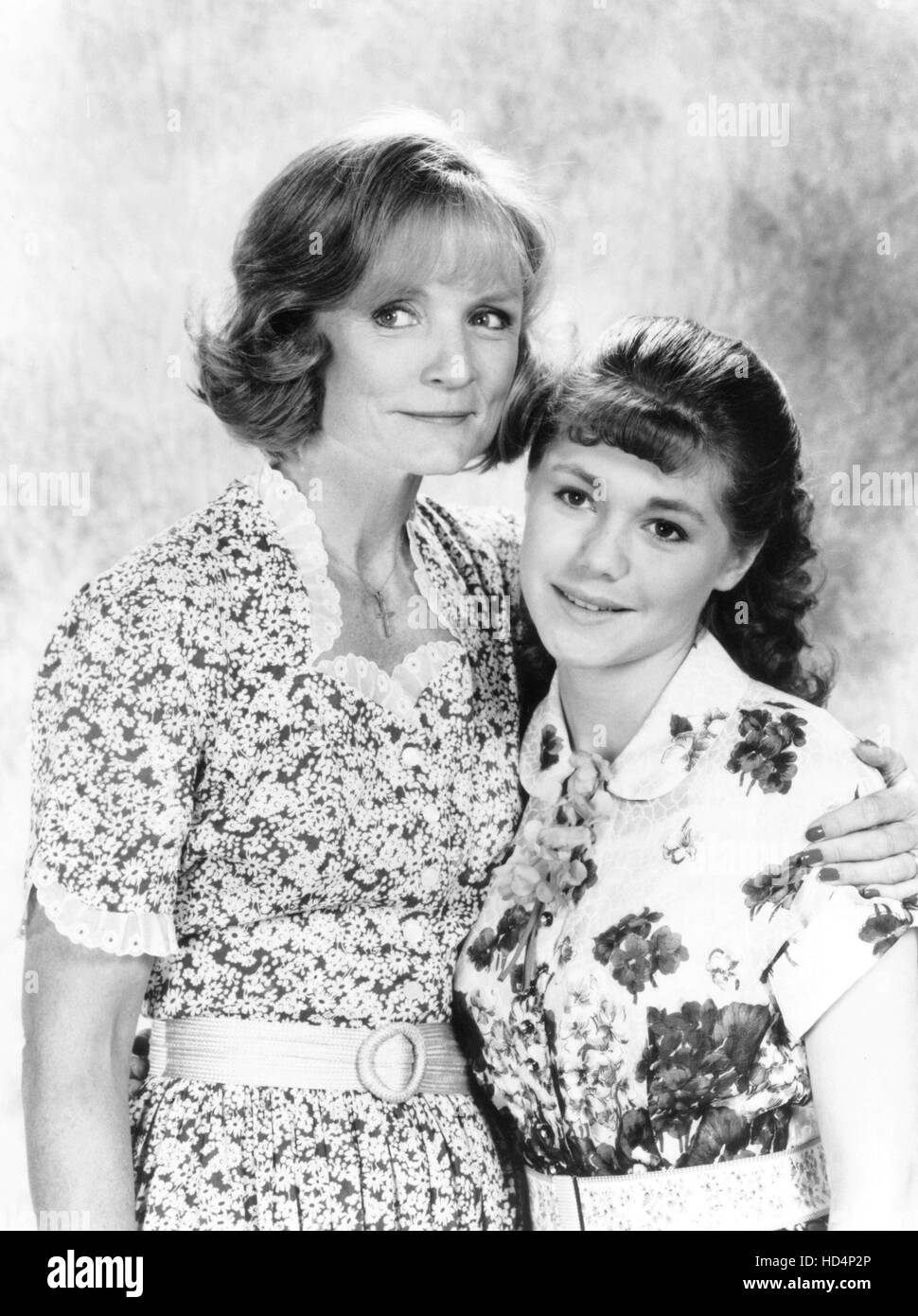 BROOKLYN BRIDGE, from left Constance McCashin, Jenny Lewis, 19911993