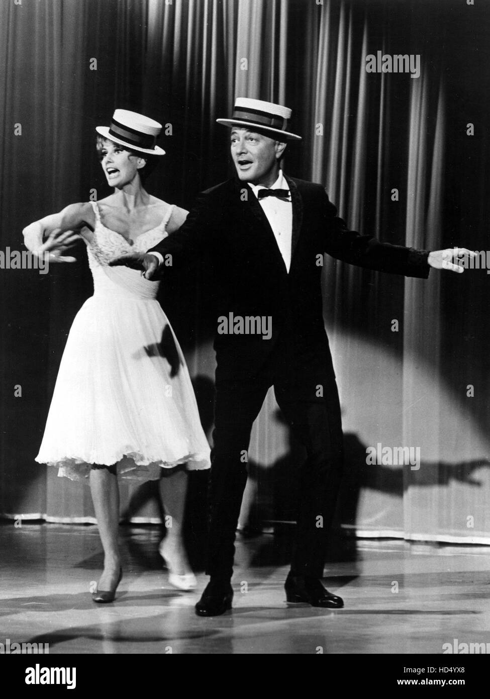 Cyd charisse tony martin cyd High Resolution Stock Photography and ...