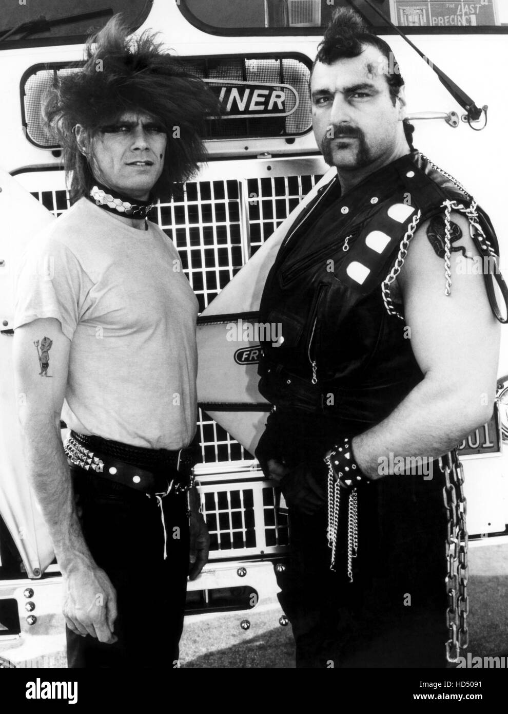 HUNTER, Fred Dryer, John Matuszak, 'Death Machine', (Season 2, aired March  11, 1986), 1984-91, © Stephen J. Cannell Prod Stock Photo - Alamy, image size:990x1390