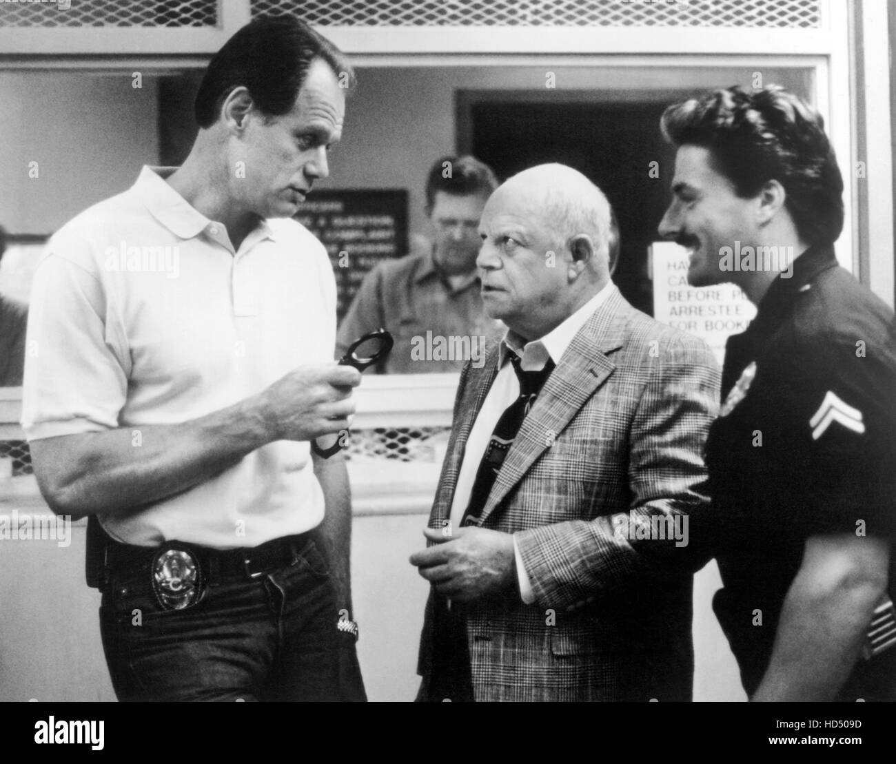 HUNTER, Fred Dryer (left), Don Rickles (center), 'Ex Marks The Spot