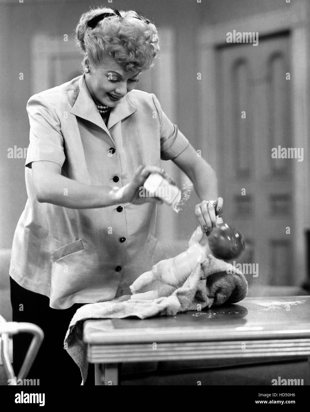 Lucille Ball Pregnant During Show