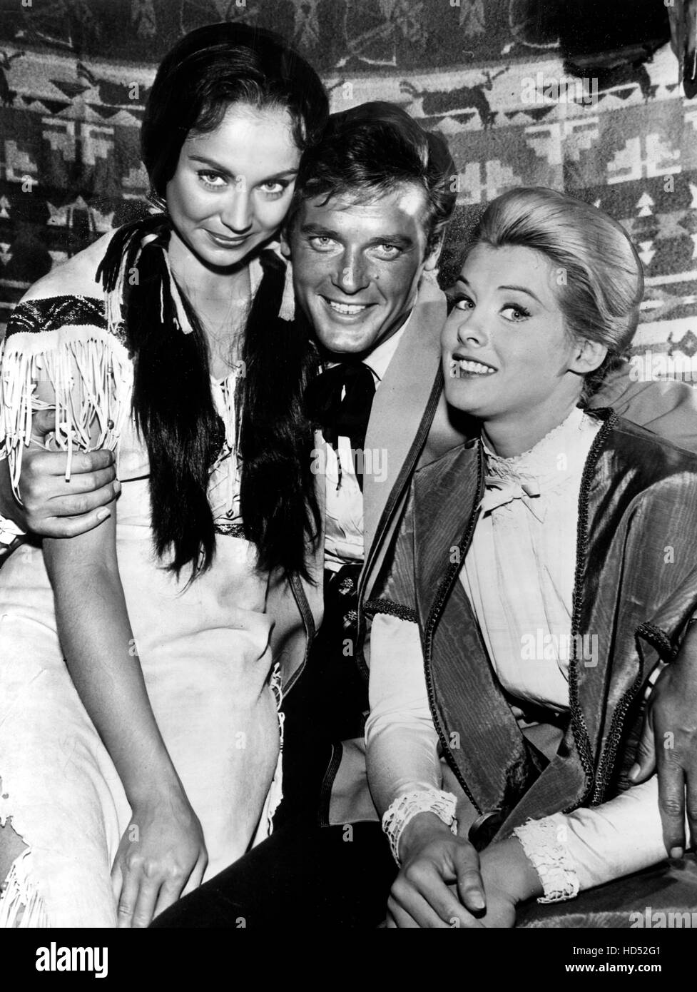 MAVERICK, Andra Martin, Roger Moore, Lake, 195762 Stock Photo