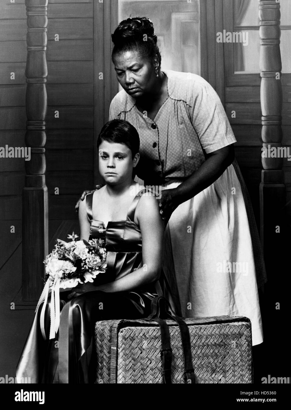 THE MEMBER OF THE WEDDING, Dana Hill (front), Pearl Bailey, 1982, ©  NBC/courtesy Everett Collection Stock Photo - Alamy