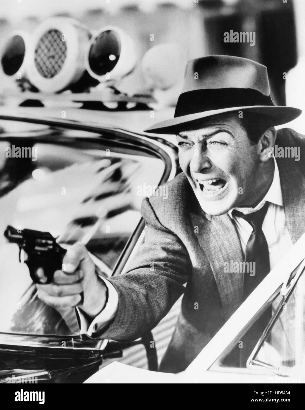 THE DETECTIVES, (aka THE DETECTIVES STARRING ROBERT TAYLOR), Robert