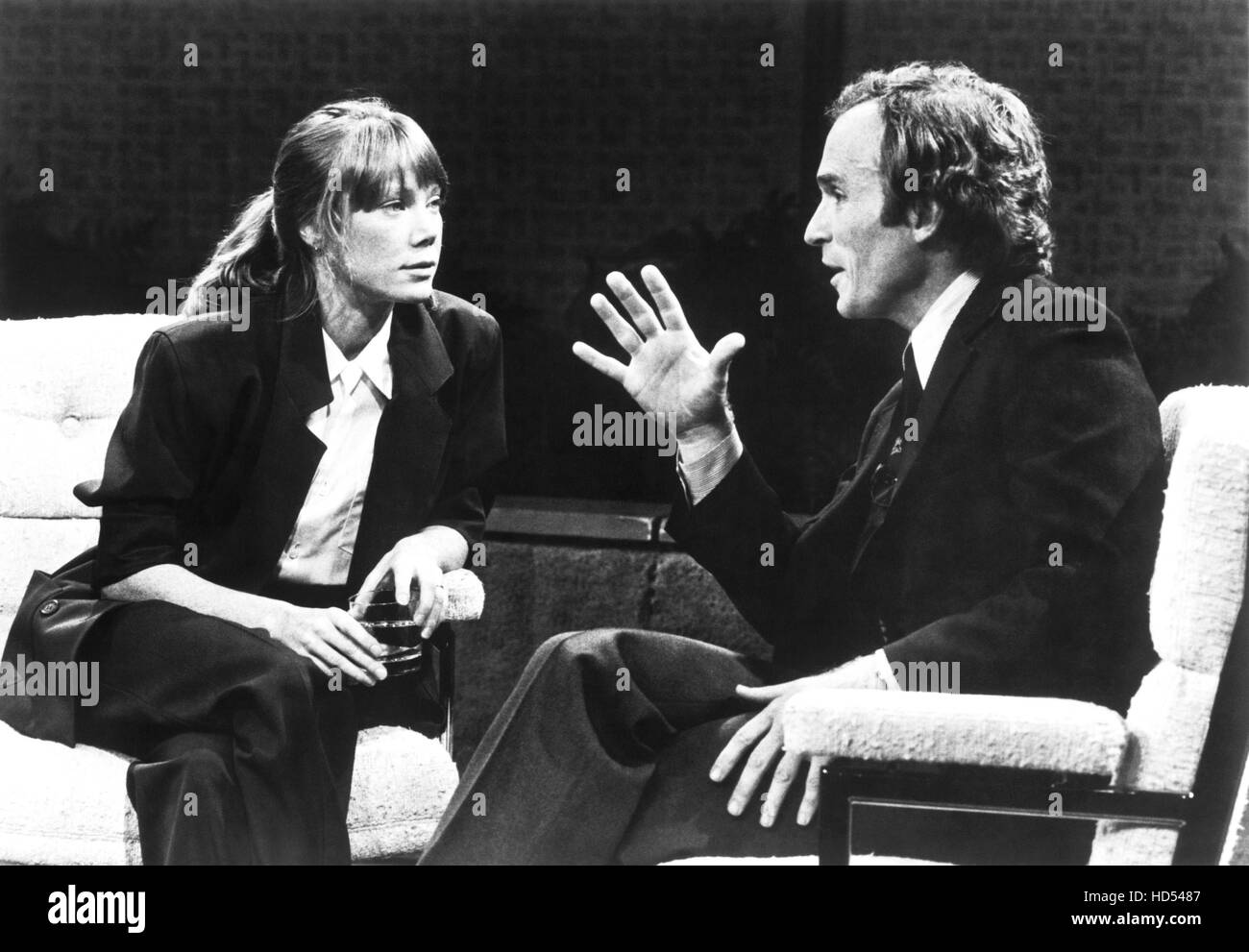 THE DICK CAVETT SHOW, from left Sissy Spacek, Dick Cavett, (ca. 1981