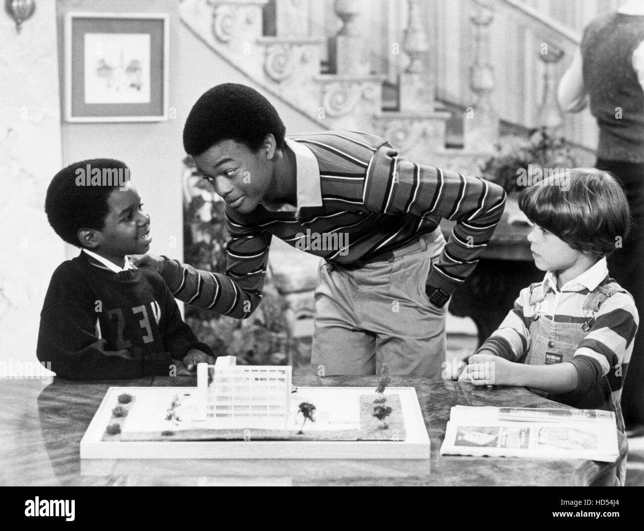 DIFF'RENT STROKES, from left Gary Coleman, Todd Bridges, Joey Lawrence
