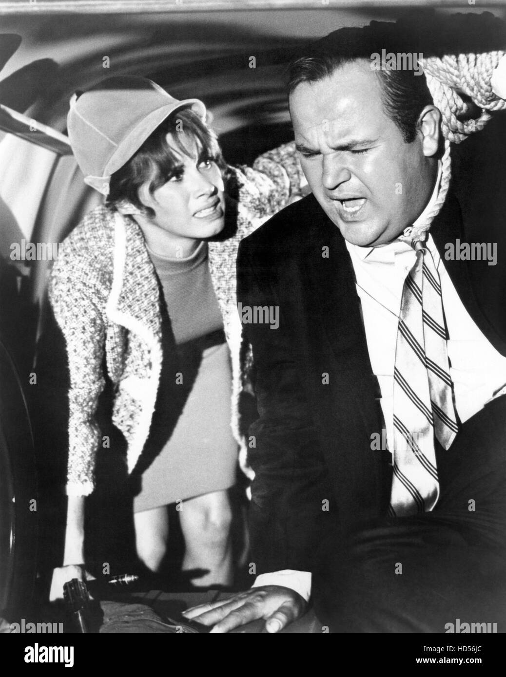 THE GIRL FROM U.N.C.L.E., (from left) Stefanie Powers, Dom DeLuise